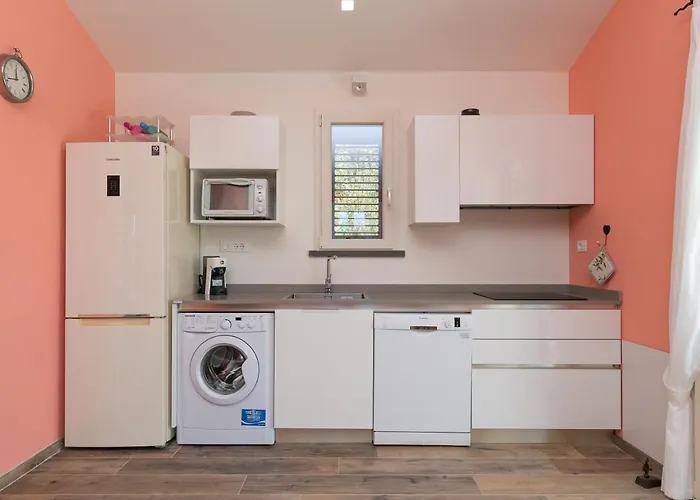 Дом отдыха Casetta Maya Рипарбелла