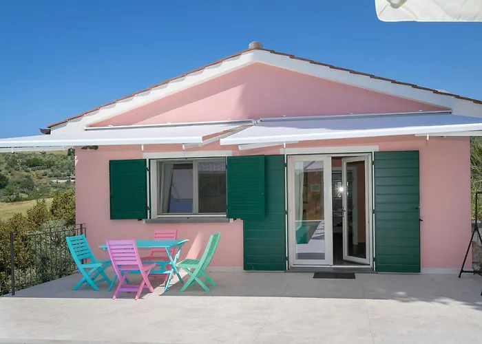 Casetta Maya Дом отдыха Рипарбелла